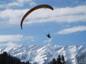 Paragliding in Solang Valley
